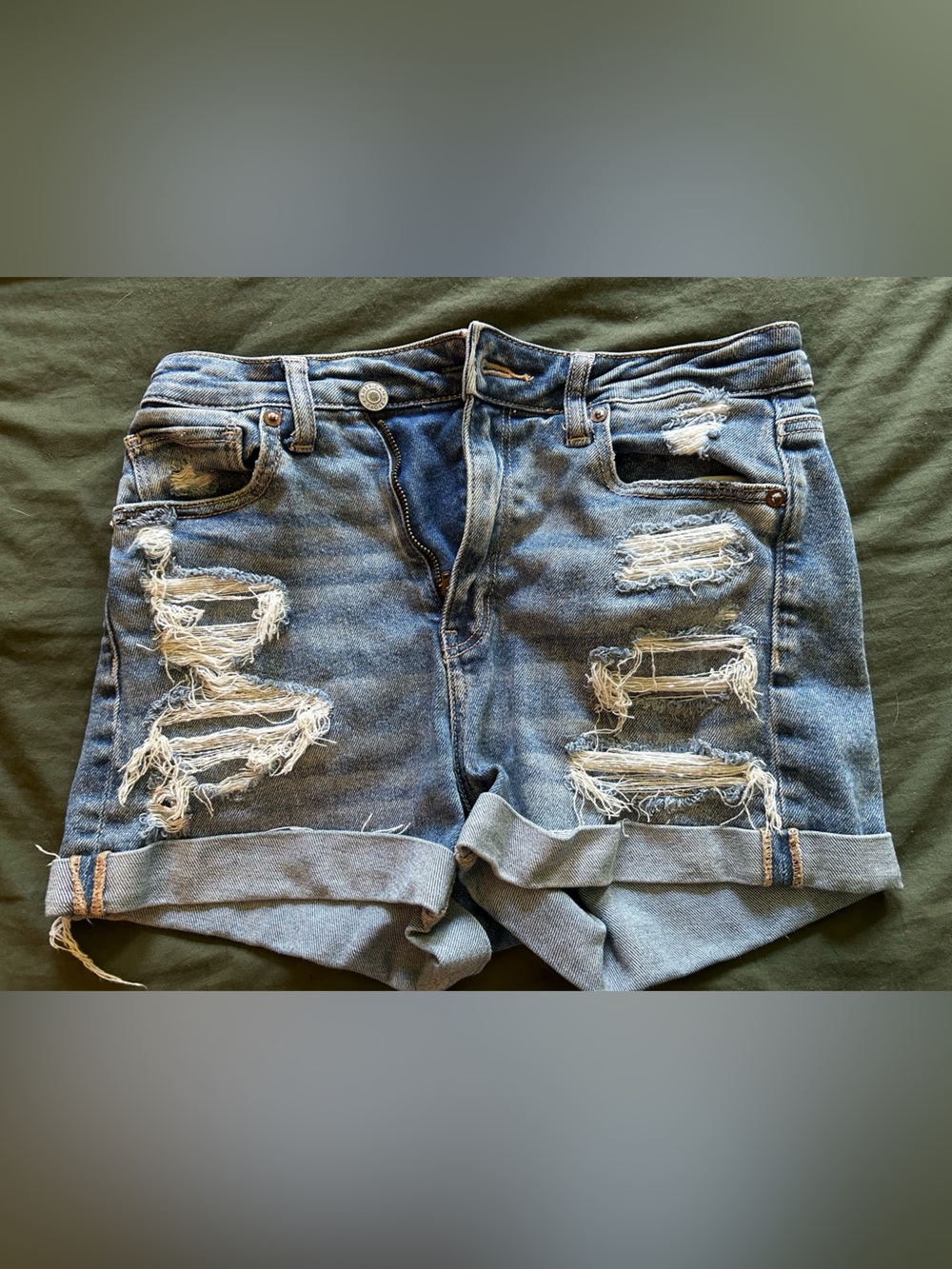 American Eagle Outfitters Distressed Rolled-Hem Mom Short Denim Shorts - Blue